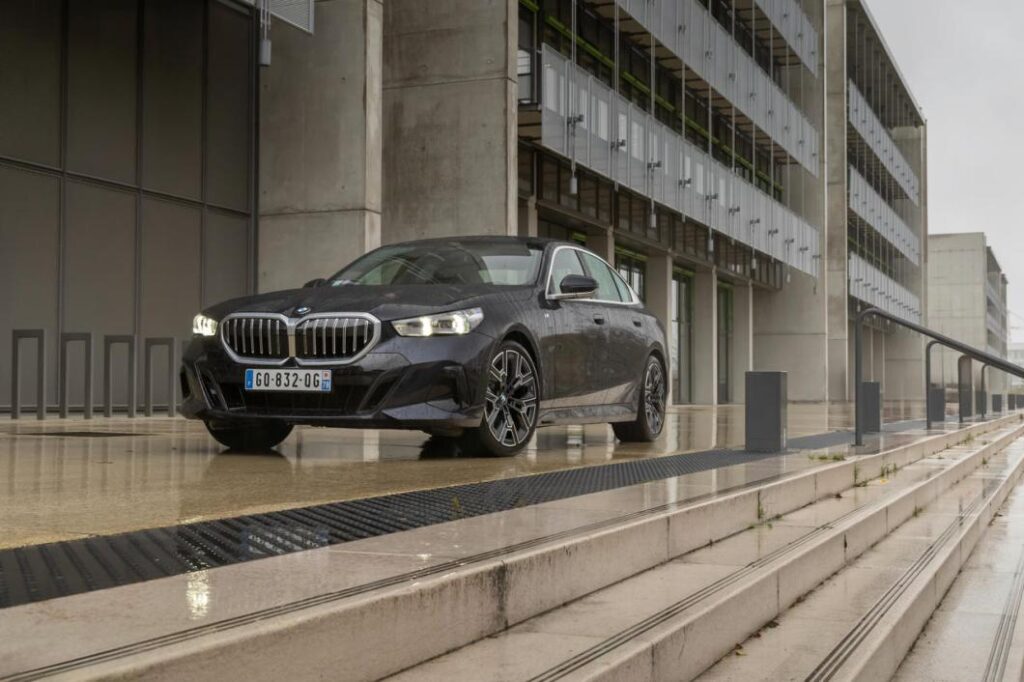The New BMW i520 2024